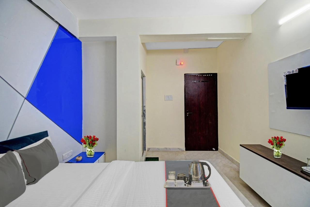 OYO Flagship 70052 Hotel Green Leaf Jādabpur Buitenkant foto