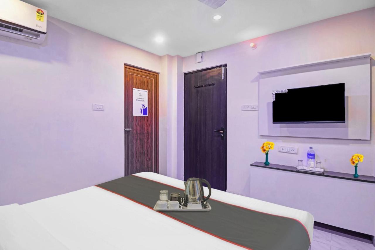 OYO Flagship 70052 Hotel Green Leaf Jādabpur Buitenkant foto