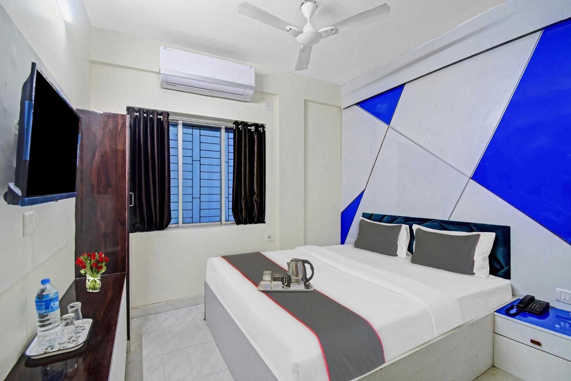 OYO Flagship 70052 Hotel Green Leaf Jādabpur Buitenkant foto